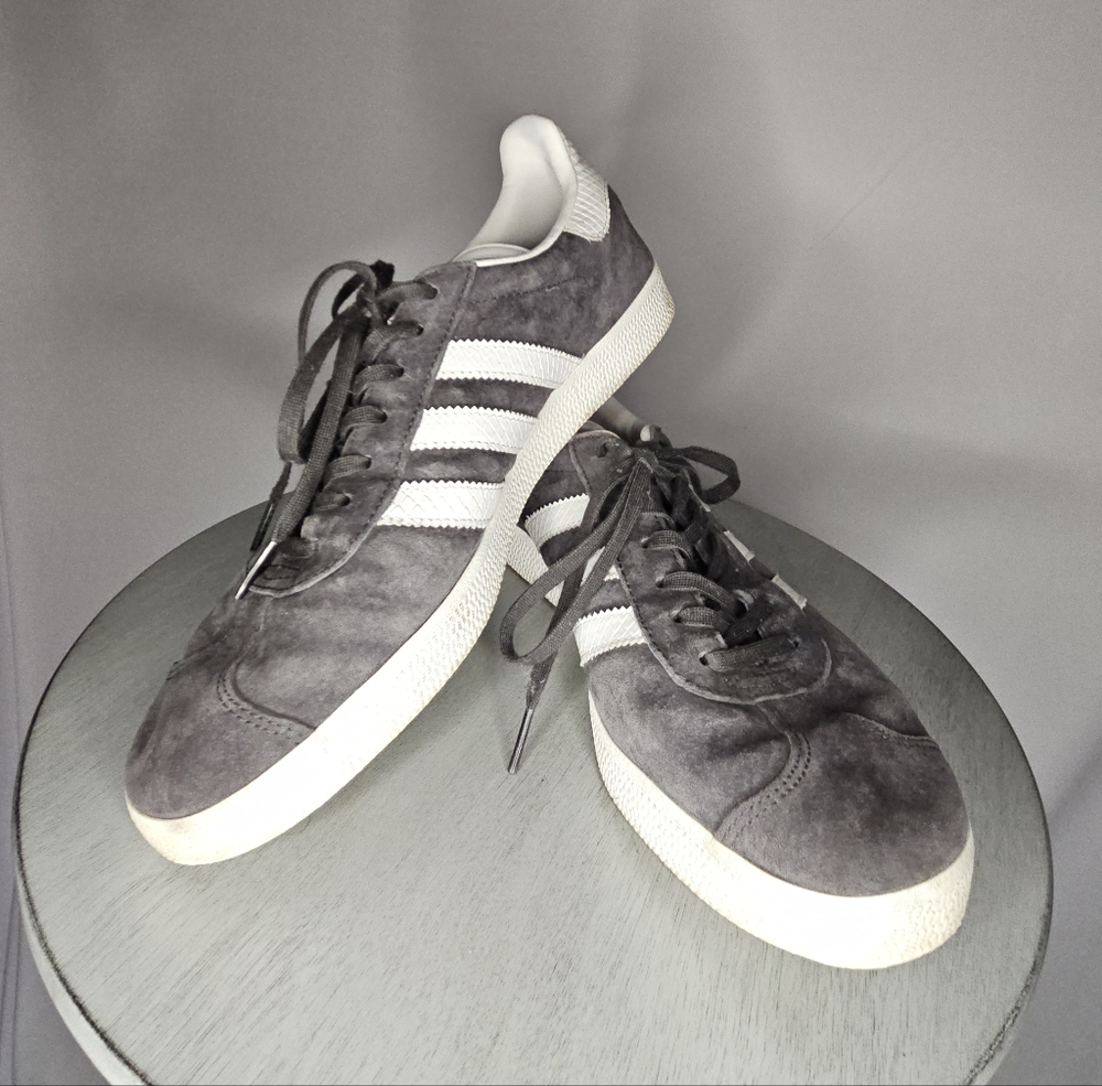 Adidas Originals Gazelle Women's Grey Suede Sneakers